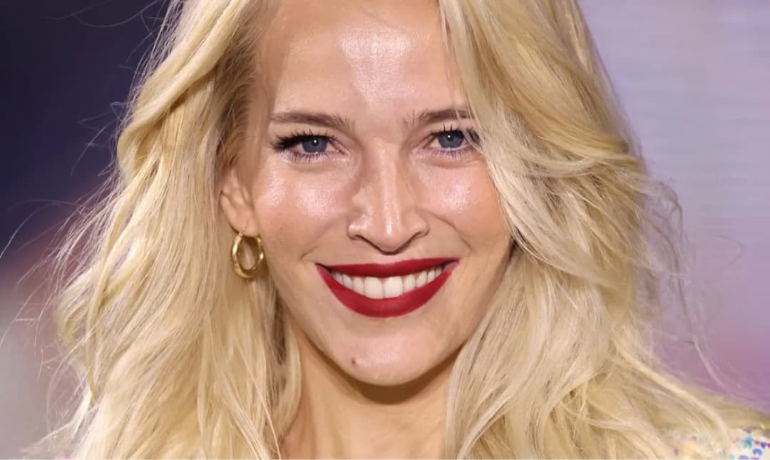 Rutina facial diaria 50 años: secretos para una piel radiante y firme