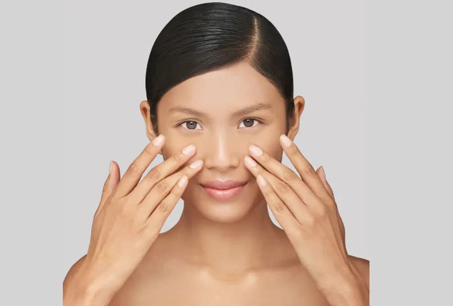 Masajes facial antiarrugas: técnicas efectivas para rejuvenecer tu piel