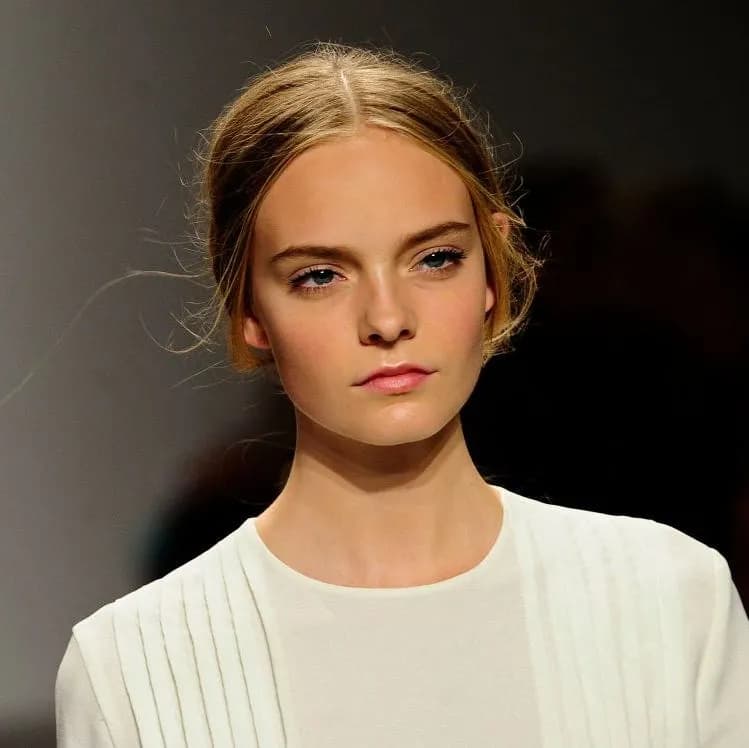 Rutina facial recomendada por dermatólogos para una piel radiante y saludable Rutina facial recomendada por dermatólogos para una piel radiante y saludable